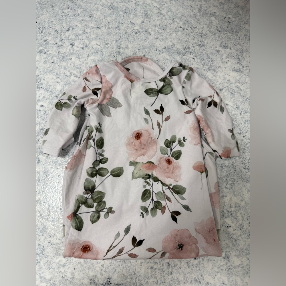 Caden Lane Floral Knot Gown - Picture 2 of 4